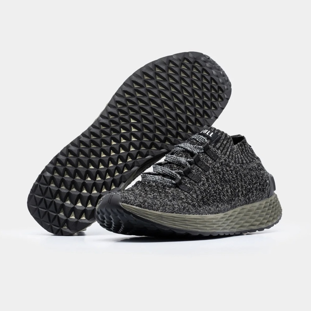 NWOT NOBULL Knit Runner in Black Ivy